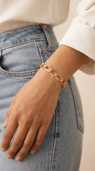 Pulseira de Ganga Detalhe de Mão