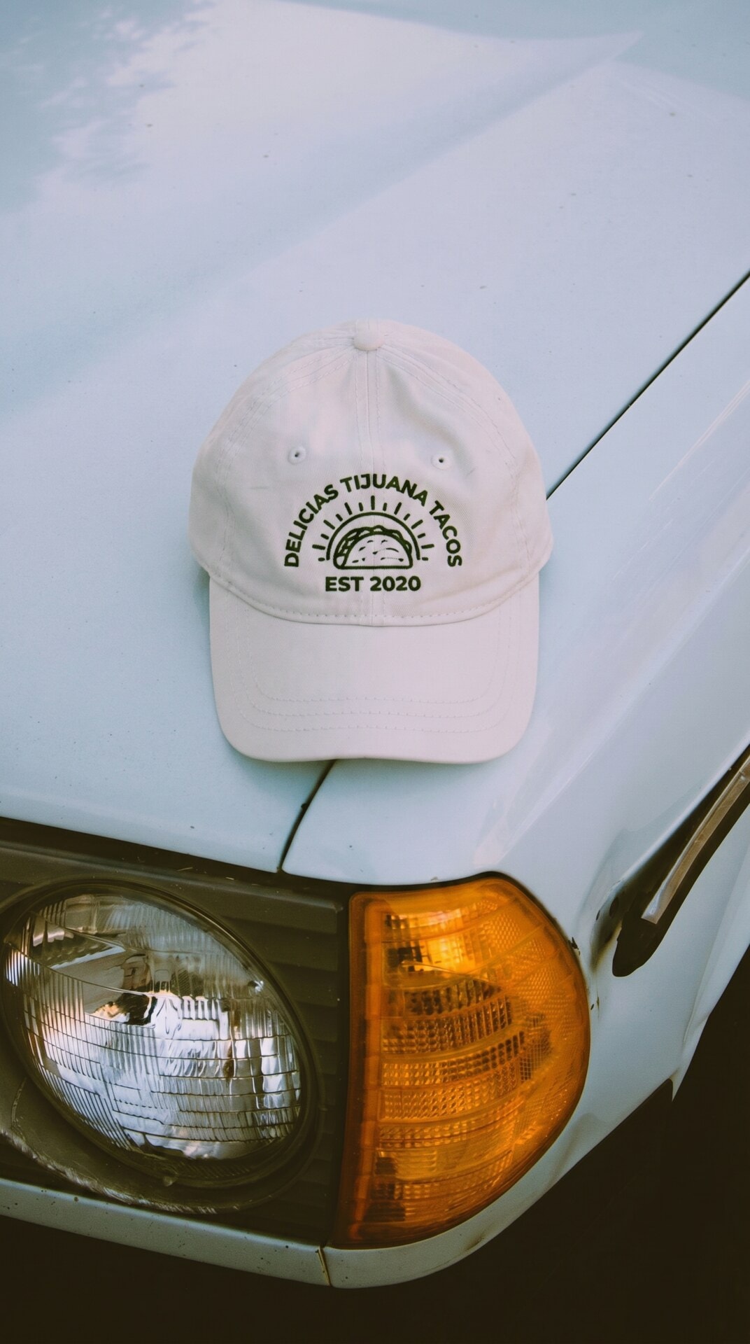 White Cap Car Detail
